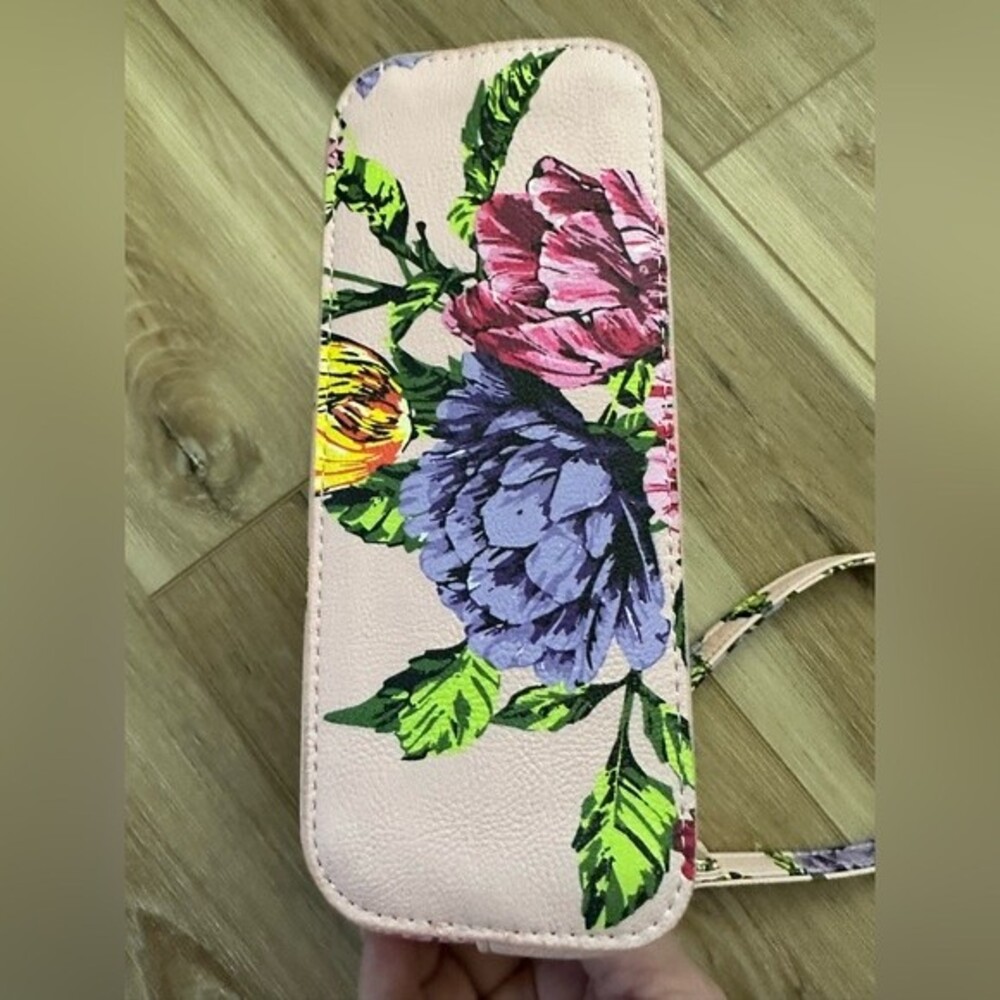 Betsey Johnson Floral Crossbody - Picture 4 of 7
